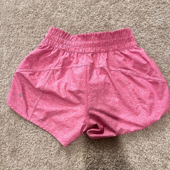Lululemon tracker shorts - Picture 2 of 4